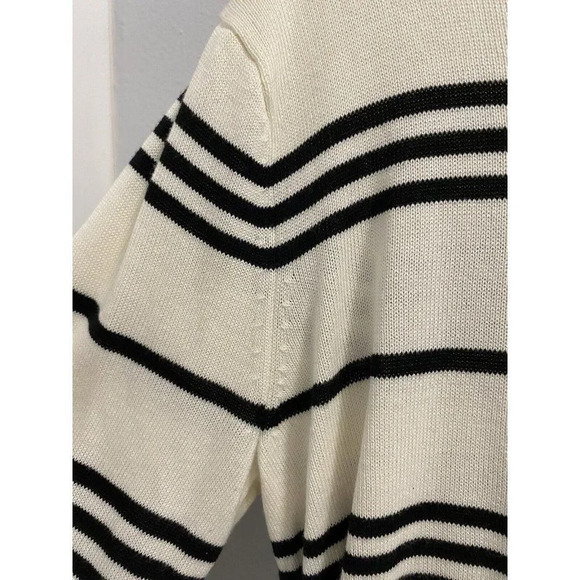 BANANA REPUBLIC WOMEN SWEATER SIZE SMALL OFF WHITE & BLACK GREAT CONDITION - Picture 3 of 6